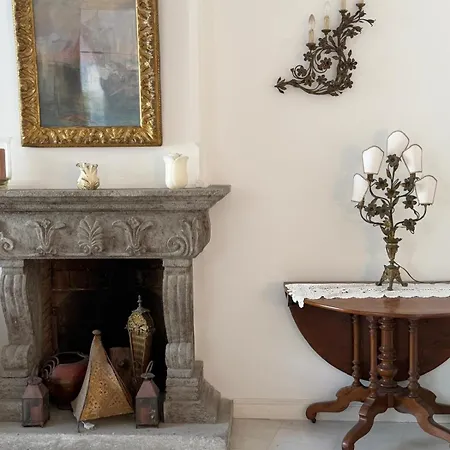 White Bed and Breakfast Κάπρι